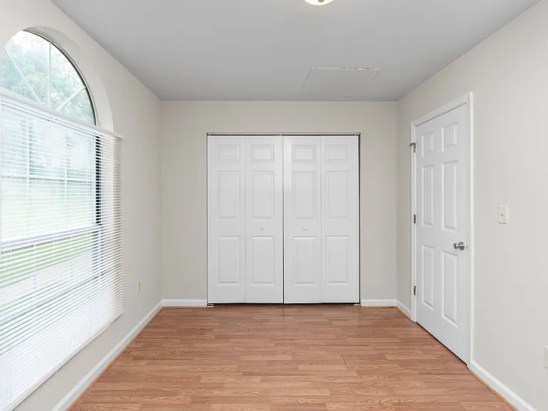 705 Ivy St #1 — Photo 13