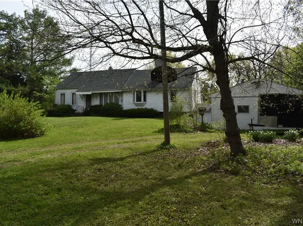 10633 Harlow Rd, Darien Center, NY 14040