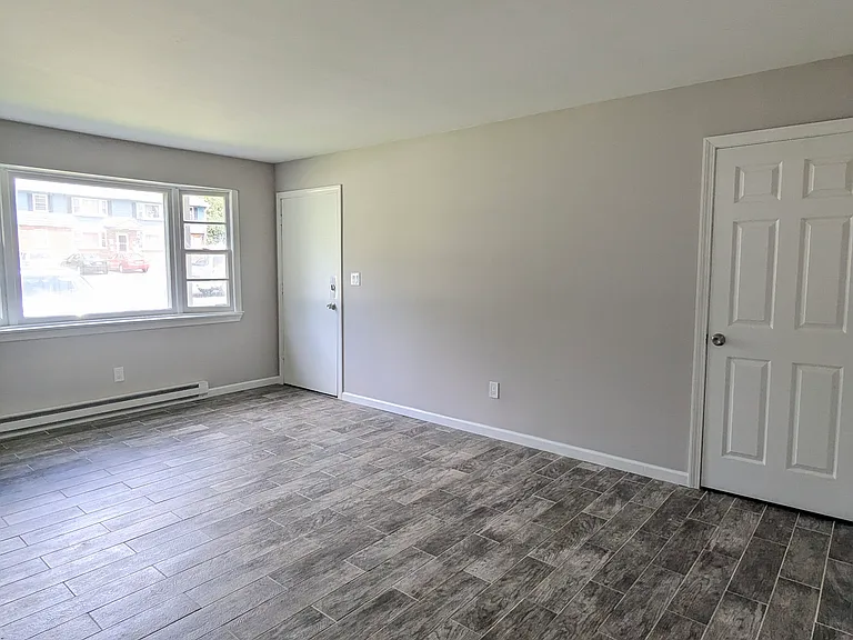 258 Birchfield Dr #2 — Photo 6