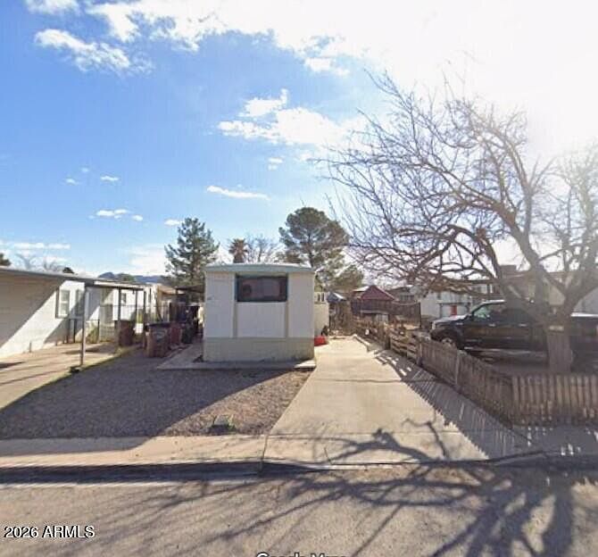 2nd image of 1831 ARROWHEAD Drive