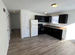 512 Thornton St #512, Leavenworth, KS 66048