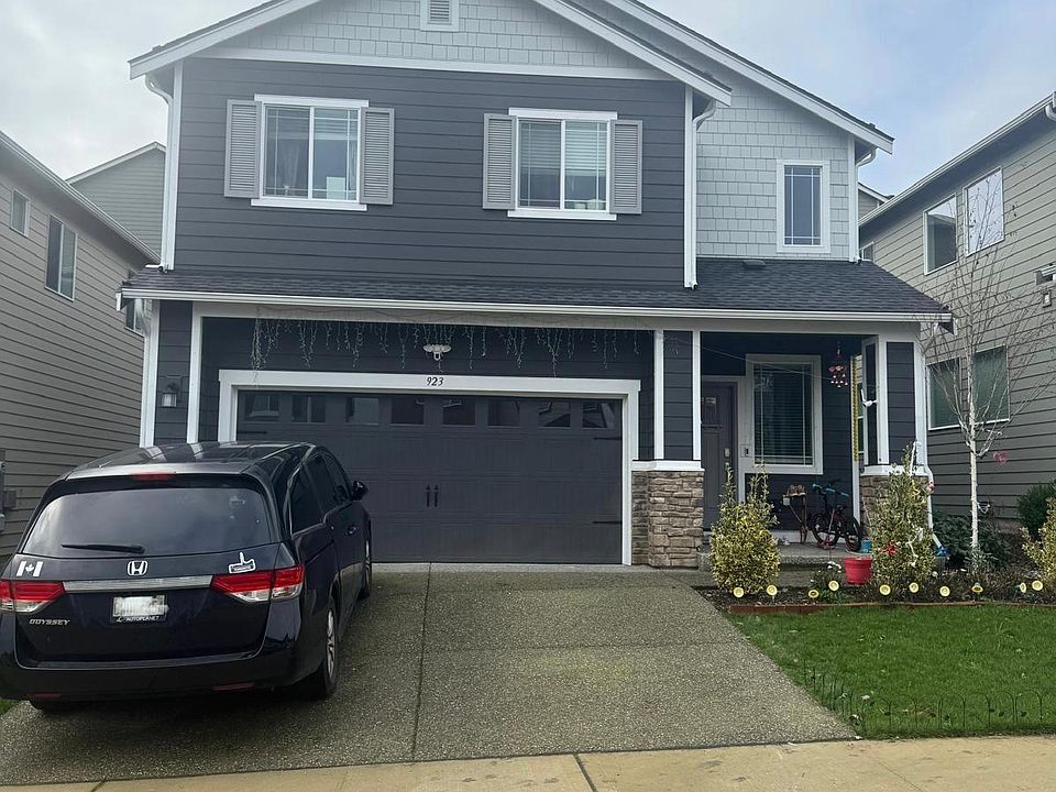 1st image of 923 120th Ave SE