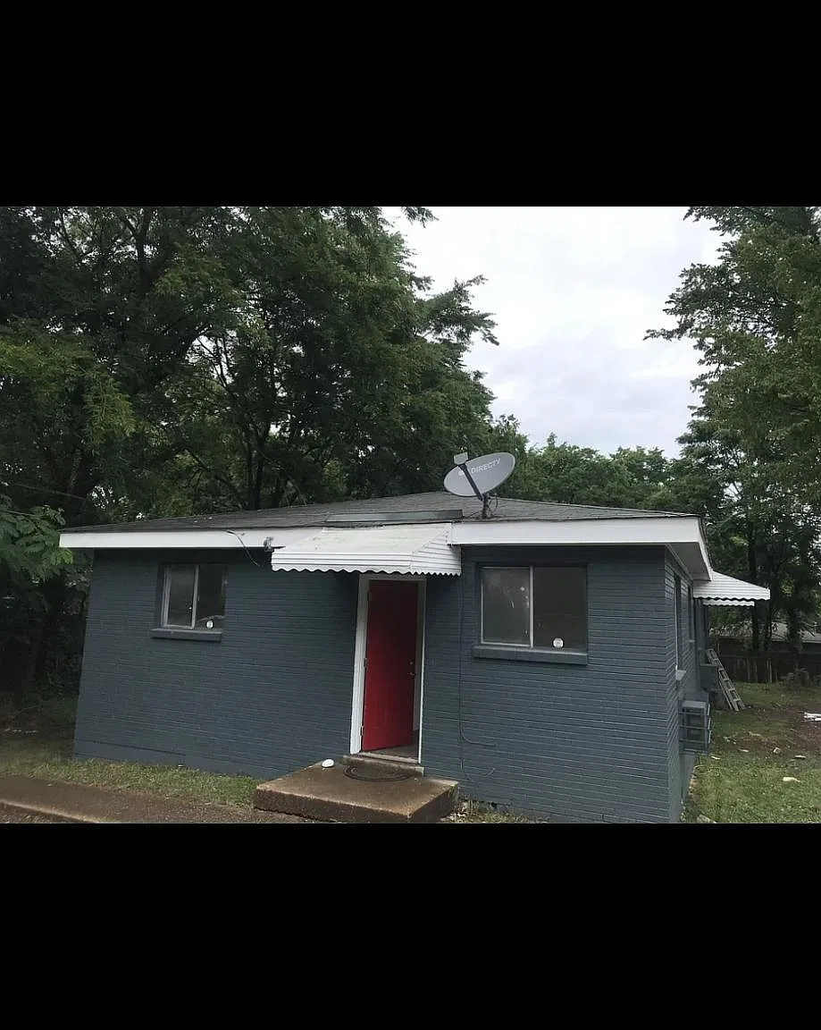 2 bed, 600 sqft, $1,350 — Photo 1
