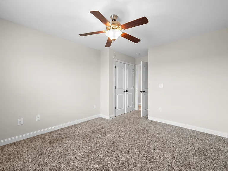 668 Crestone Ct — Photo 26