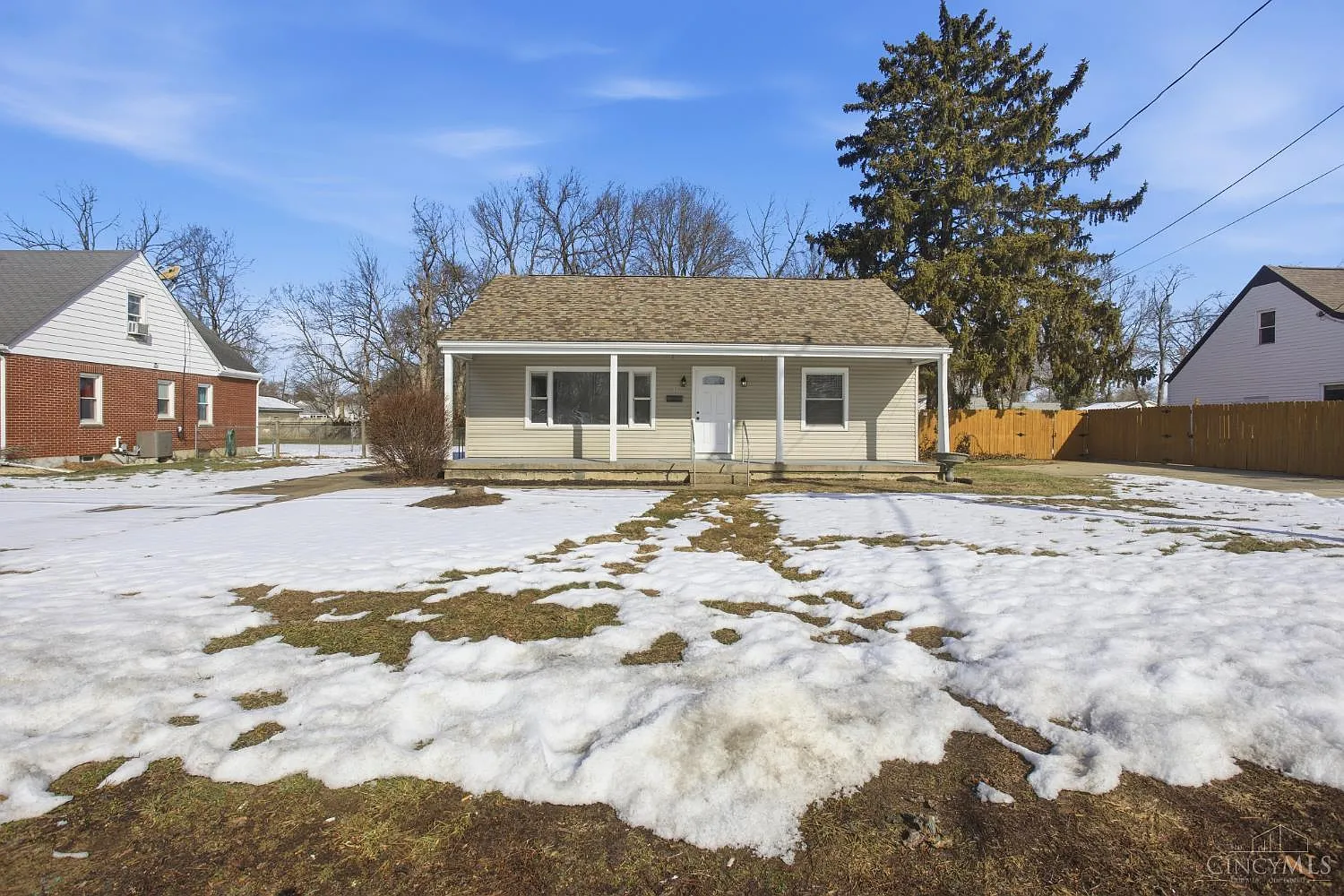 644 Doris Jane Ave photo 1