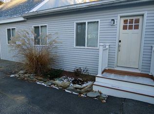 3 Whittier Dr, Seabrook, NH 03874