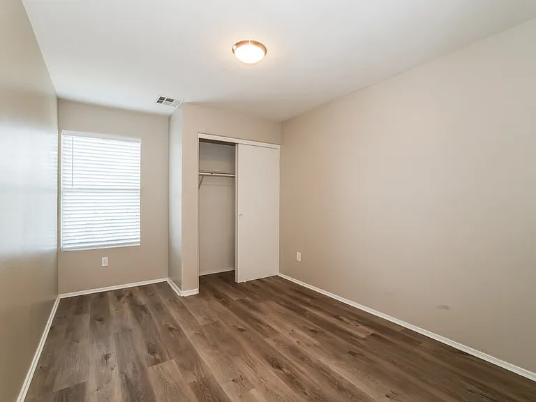 4025 W Park St — Photo 12