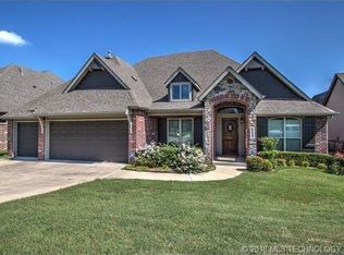 3420 W Gary St, Broken Arrow, OK 74012