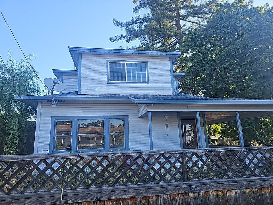 1st image of 630 2nd St