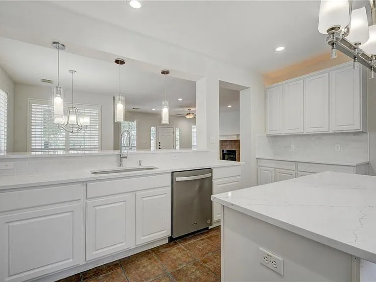 2614 Kinney Oaks Ct — Photo 15