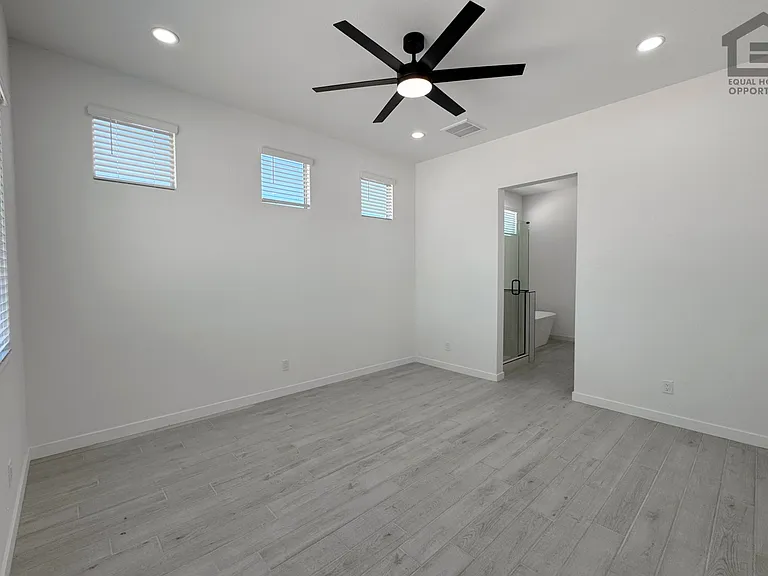 18108 W Morning Vista Ln — Photo 19