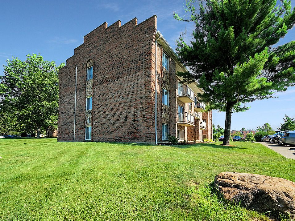 1st image of 2074 Quail Ct APT 2