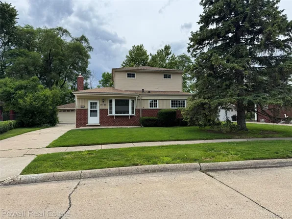 18166 Davidson, Fraser, MI 48026
