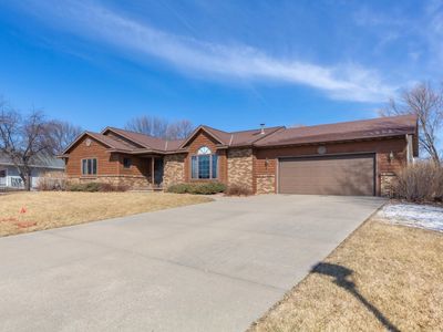 905 11th Ave SE, Waseca, MN, 56093
