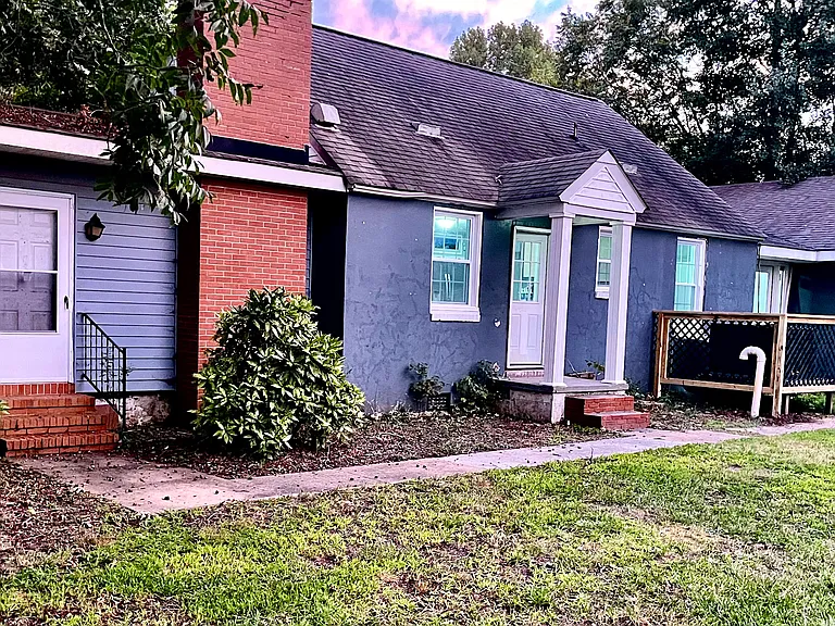 3801 Seaford Rd — Photo 5