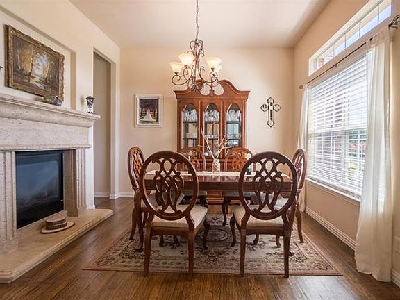 3rd image of 4800 Snowshill Ct