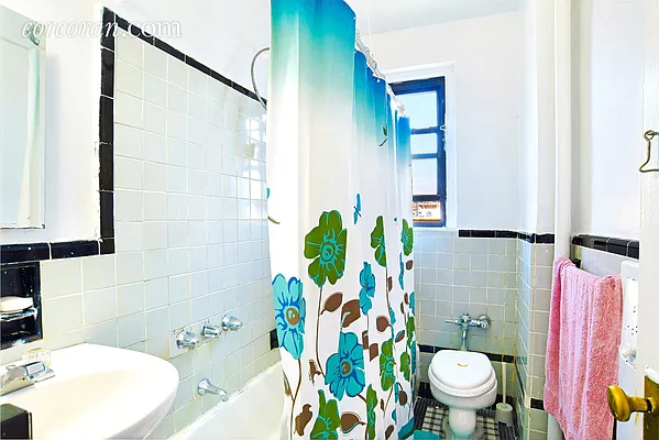 Sold by Corcoran | media 15