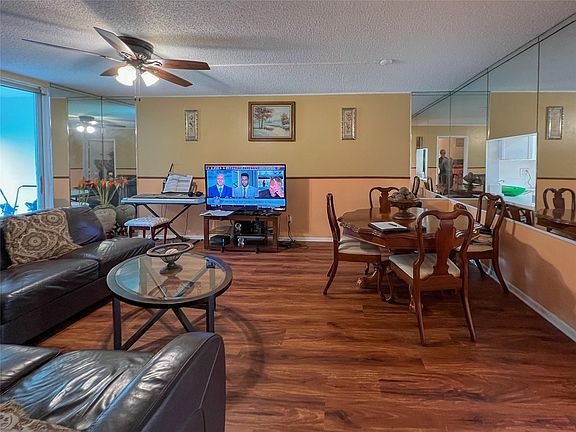 3rd image of 5801 NW 62nd Avenue #105