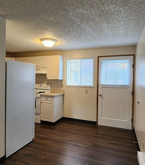 474-Elm Road — Photo 18