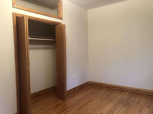 Rented by Compass | media 48