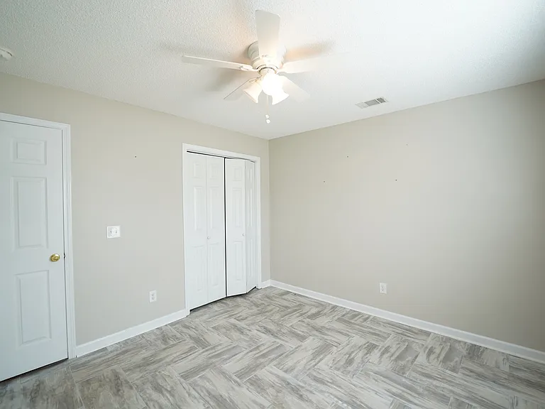 134 Mustang Dr — Photo 16