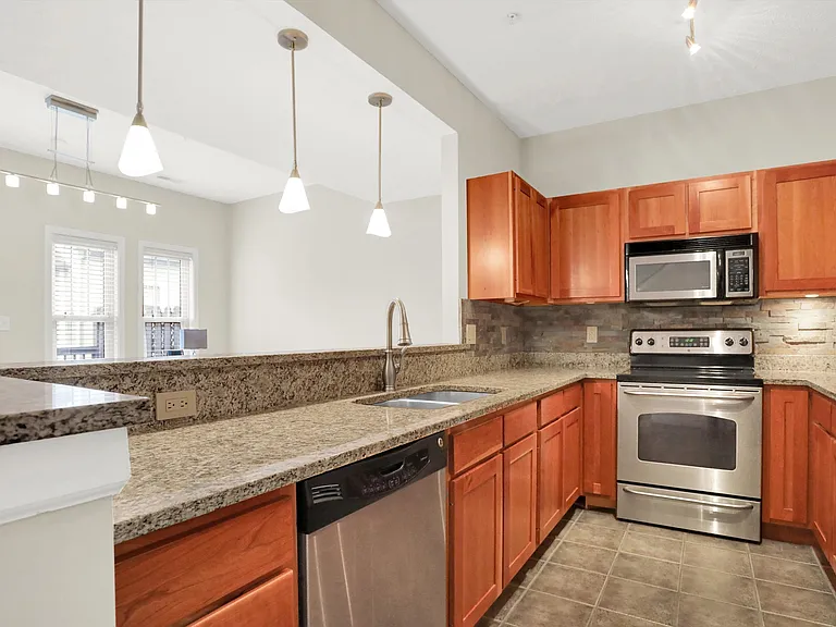 2241 N Scioto St #2 — Photo 14