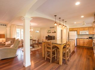 10687 Moon Rd, Saline, MI 48160