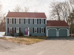 4 Brentwood Ave, Nashua, NH 03063