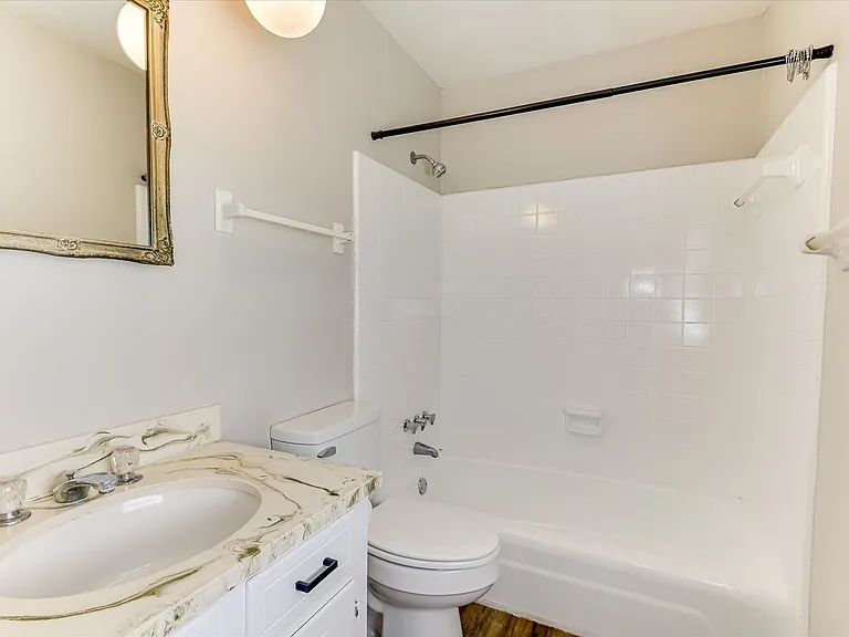 2705 Bolling Rd — Photo 35