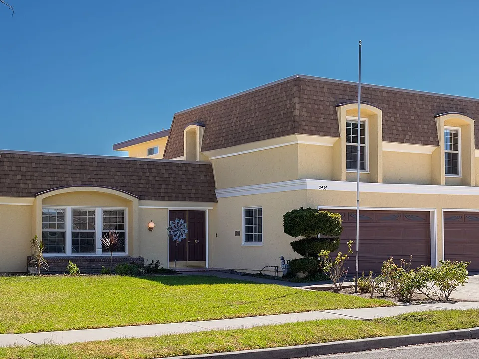2434 El Cajon Way