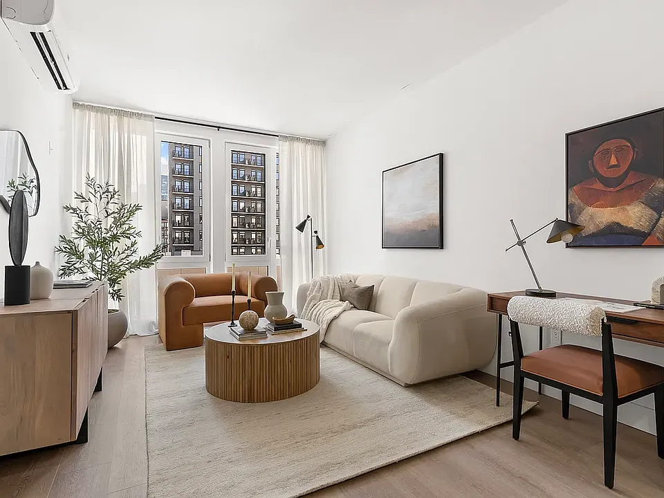 4-34 26th Ave #215