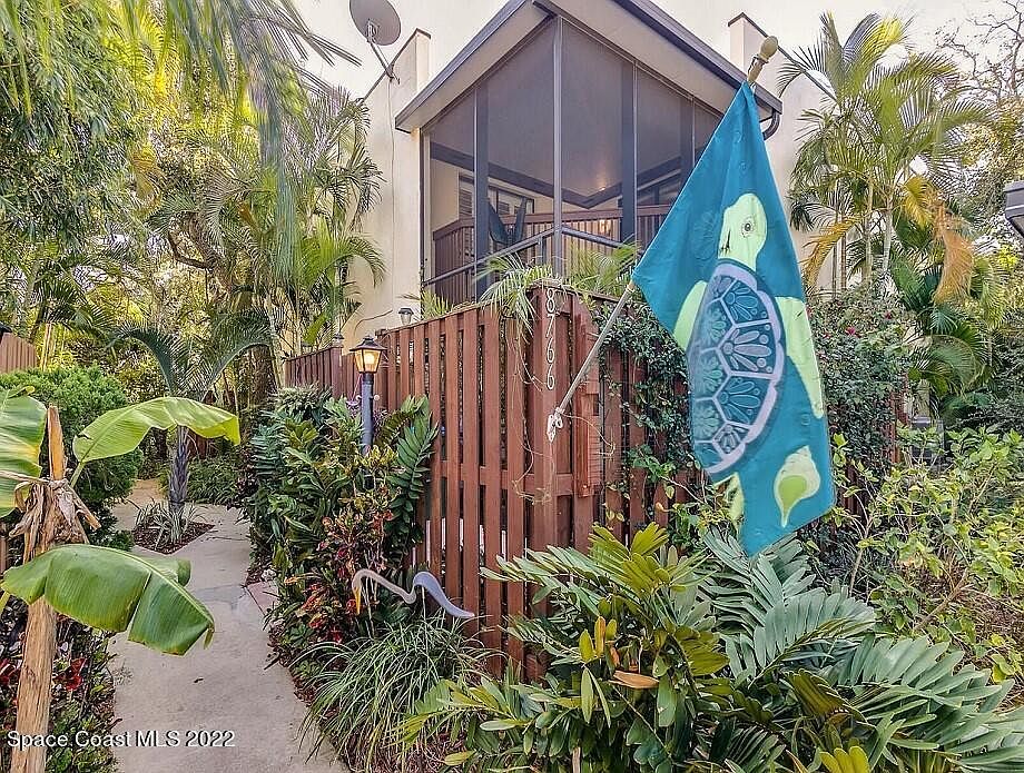 1st image of 8766 Live Oak Ct #8766