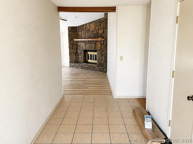13801 E 33rd Pl — Photo 3