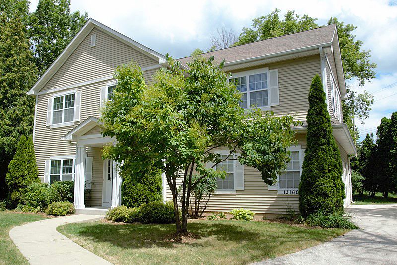 1st image of 13160 Nelson Ave