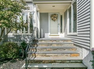 1327 Wedgewood Manor Way, Reston, VA 20194