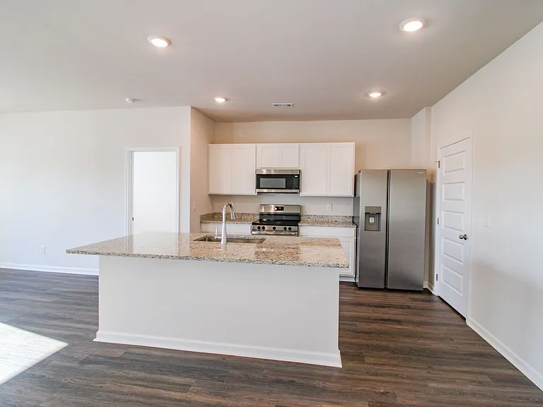 3349 Feldspar Dr SW — Photo 5