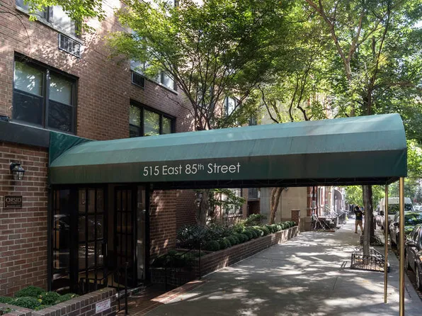 515 East 85th Street image 10 of 10