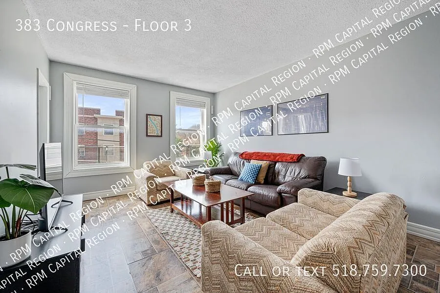 383 Congress St #3