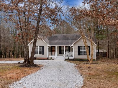 273 Horseshoe Rd, Central, SC, 29630