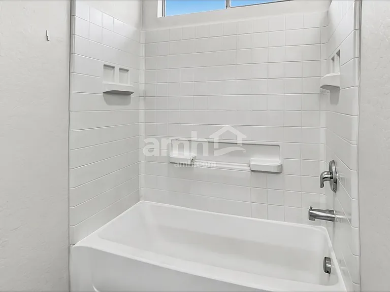 5128 W Shumway Farm Rd — Photo 14