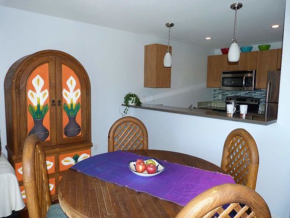 4th image of 15155 NE 82nd St Unit 201