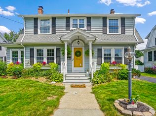 174 Hopkins Pl, Longmeadow, MA 01106