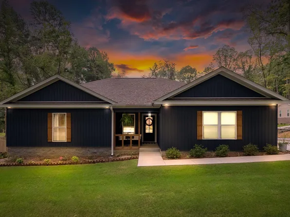 519 Virginia Ave, Bauxite, AR 72011