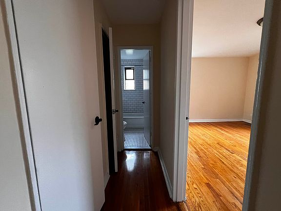 5th image of 85-15 139th St #22