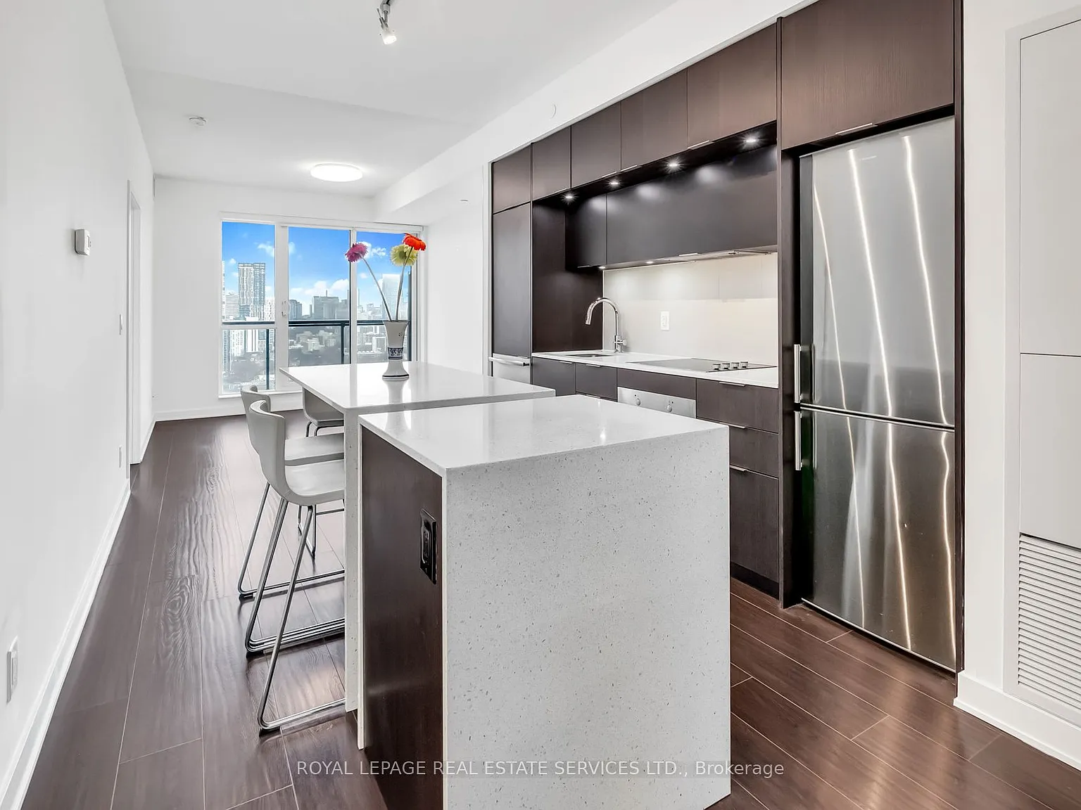 2 bed, $2,630 — Photo 2