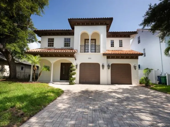 3915 W Kensington Ave, Tampa, FL 33629