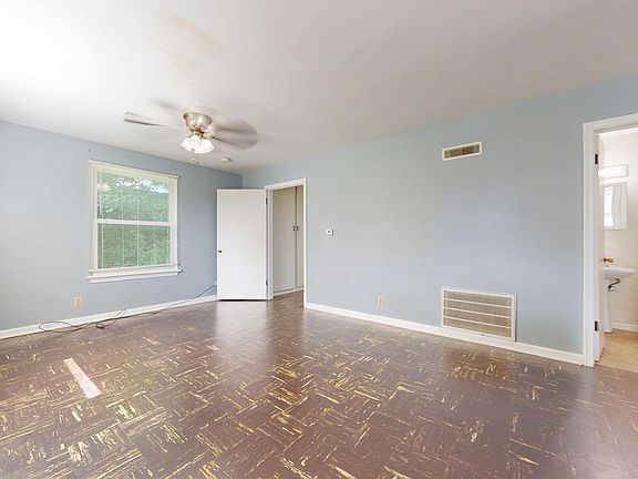 2nd image of 33 Stewart Ave #1