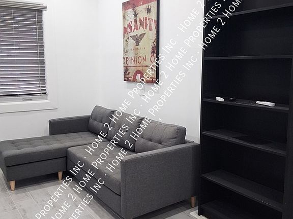 5th image of 1057 Langlois Ave #1