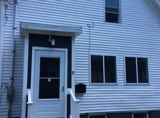 8 Warren Pl, Lynn, MA 01902