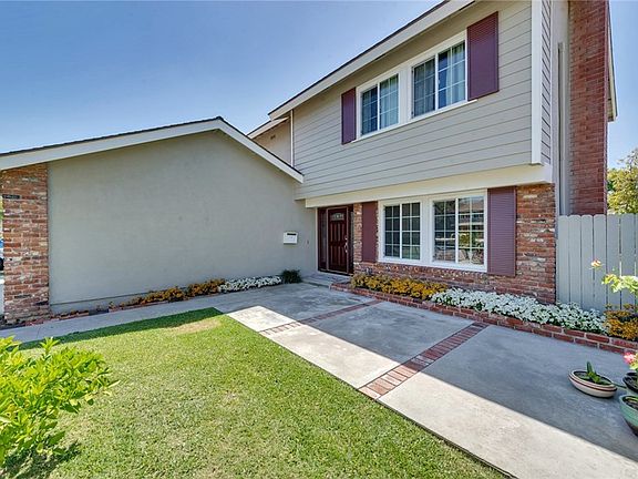 4th image of 5108 E Woodwind Ln